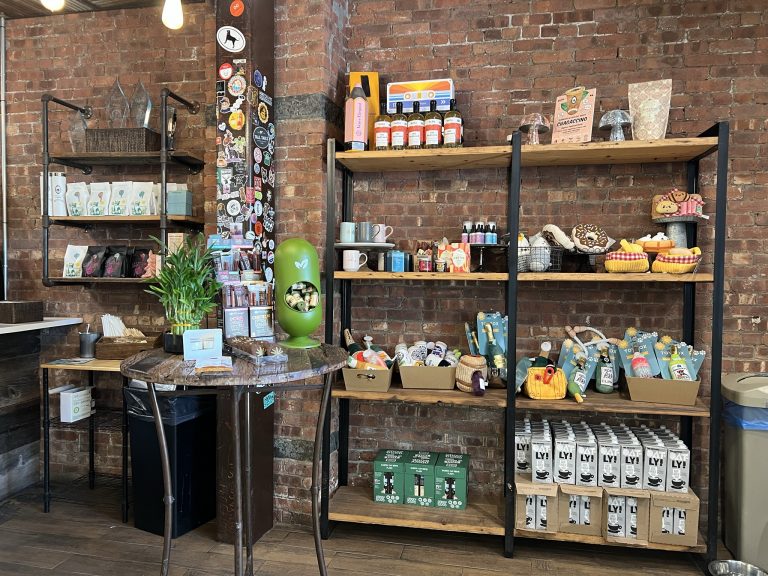 Im Café gibt es allerhand für den Hund