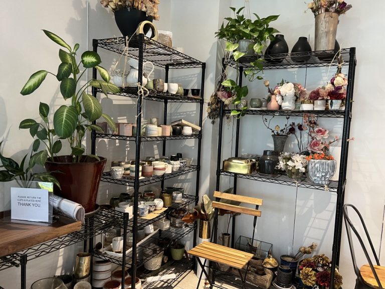 Klar kannst du dir auch noch Deko kaufen